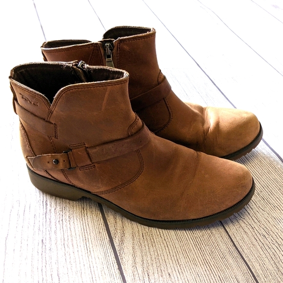 teva ankle boots